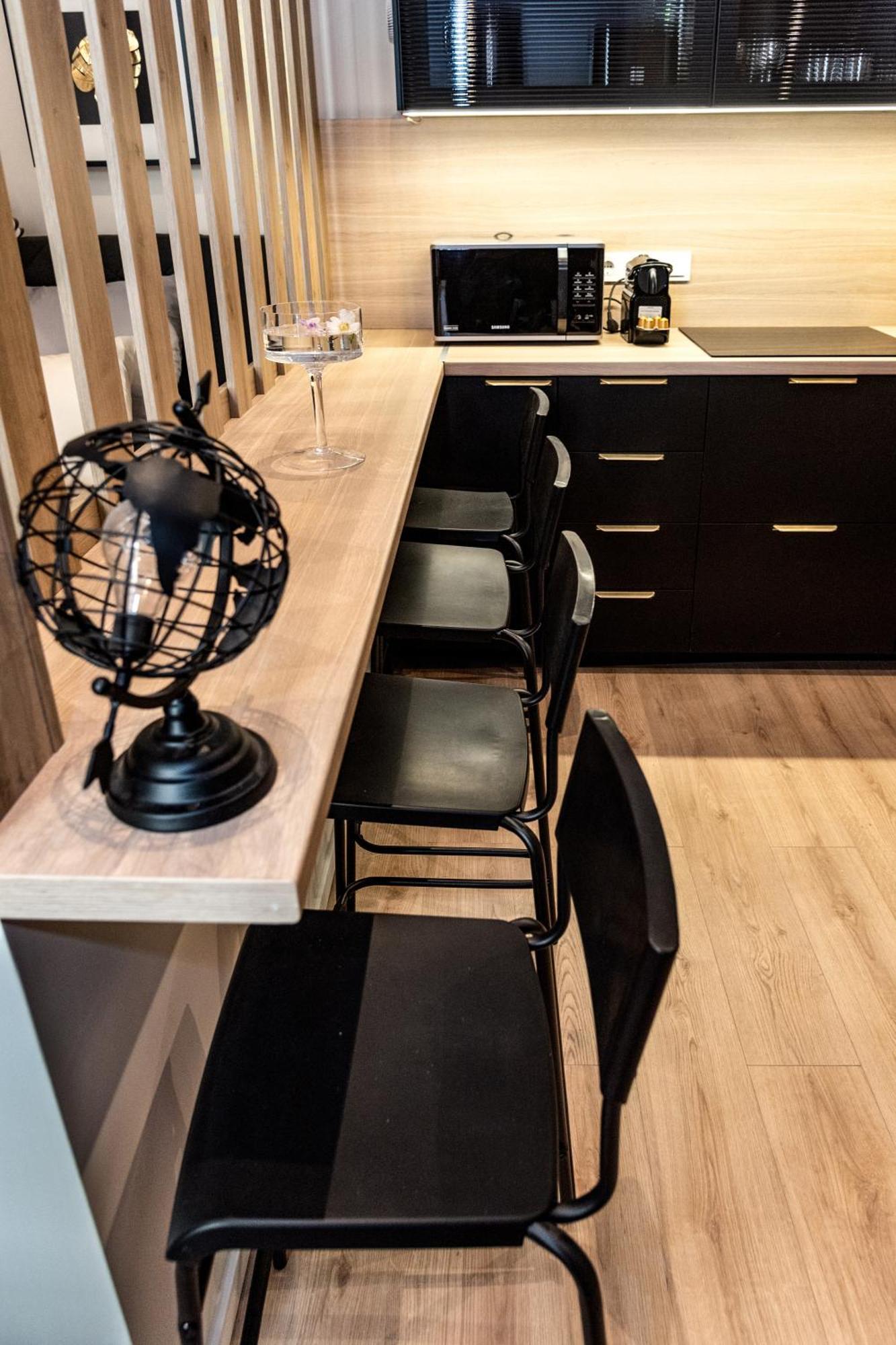 Monstera Apartman บูดาเปสต์ ภายนอก รูปภาพ